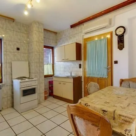 In 14882 Apartment *